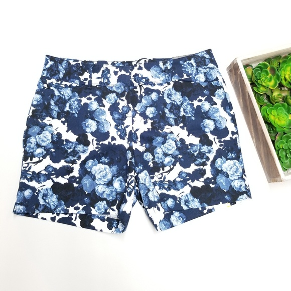The Limited Pants - The Limited Indigo Floral Blue Tailored Shorts NEW